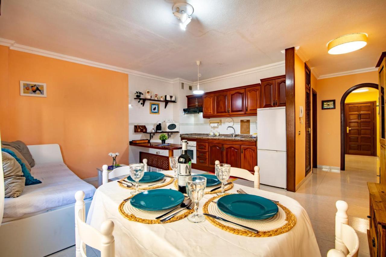 Alquilaencanarias-Medano Tio Claudio Beachfront El Médano Buitenkant foto