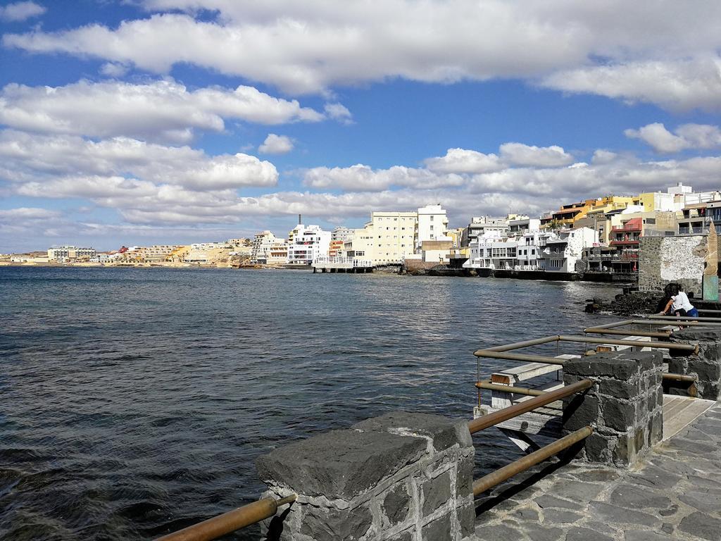 Alquilaencanarias-Medano Tio Claudio Beachfront El Médano Buitenkant foto